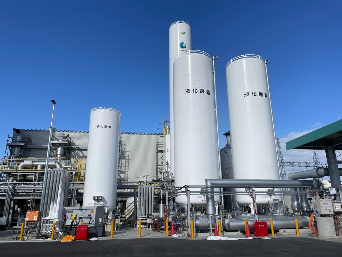 北日本酸素(株)空気分離装置 土建工事